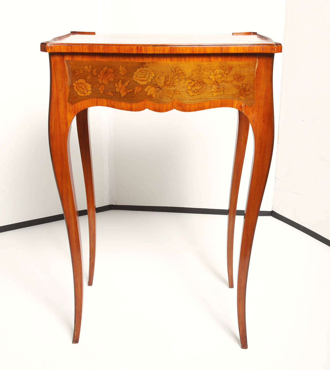 19th c French acajou mahogany side table with tulipwood inlay and a single drawer