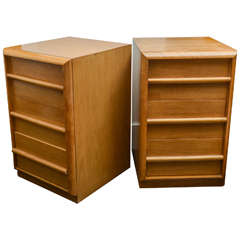 Pair of Bedside or End Tables by T.H. Robsjohn-Gibbings for Widdicomb 1
