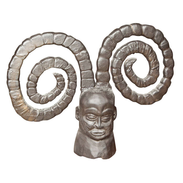 Zulu African Tribal Ceremonial Head with Horns For Sale at 1stDibs
