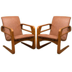 KEM Weber Airline Chairs