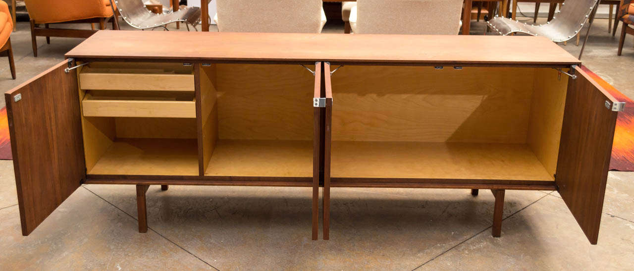 Florence Knoll - Low Wooden Credenza In Fair Condition In San Francisco, CA