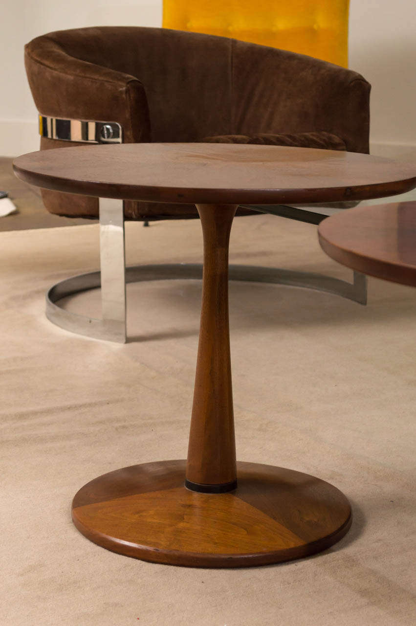 Mid-Century Modern A Pair of Occasional Tables from Drexel