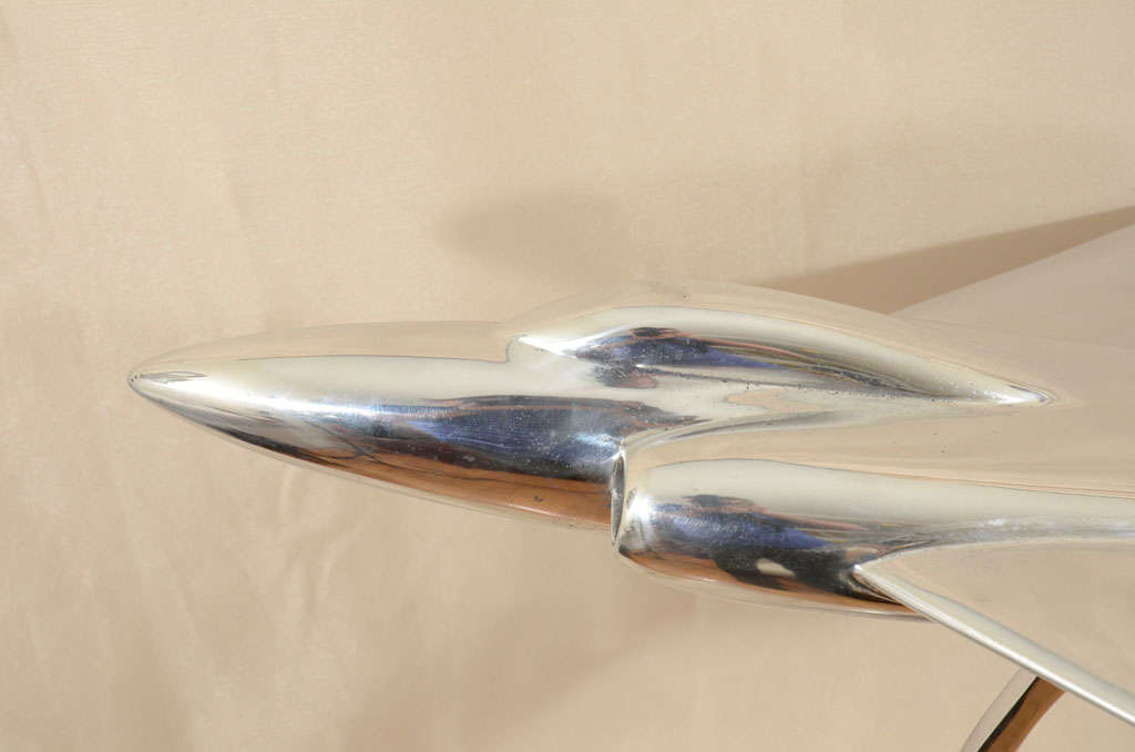 Large Polished Aluminum Gloster Javelin Model Airplane In Excellent Condition In New York, NY