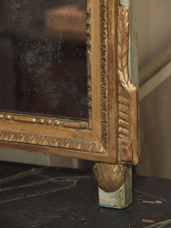 Louis XVI Gilt Mirror For Sale 1