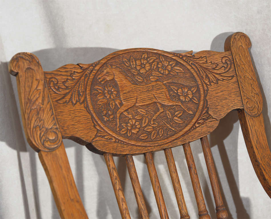 Child's Rocking Chair in Oak In Excellent Condition In Petaluma, CA