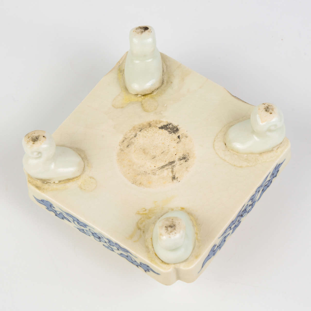 19th Century Shishi Hirado Porcelain Incense Burner 