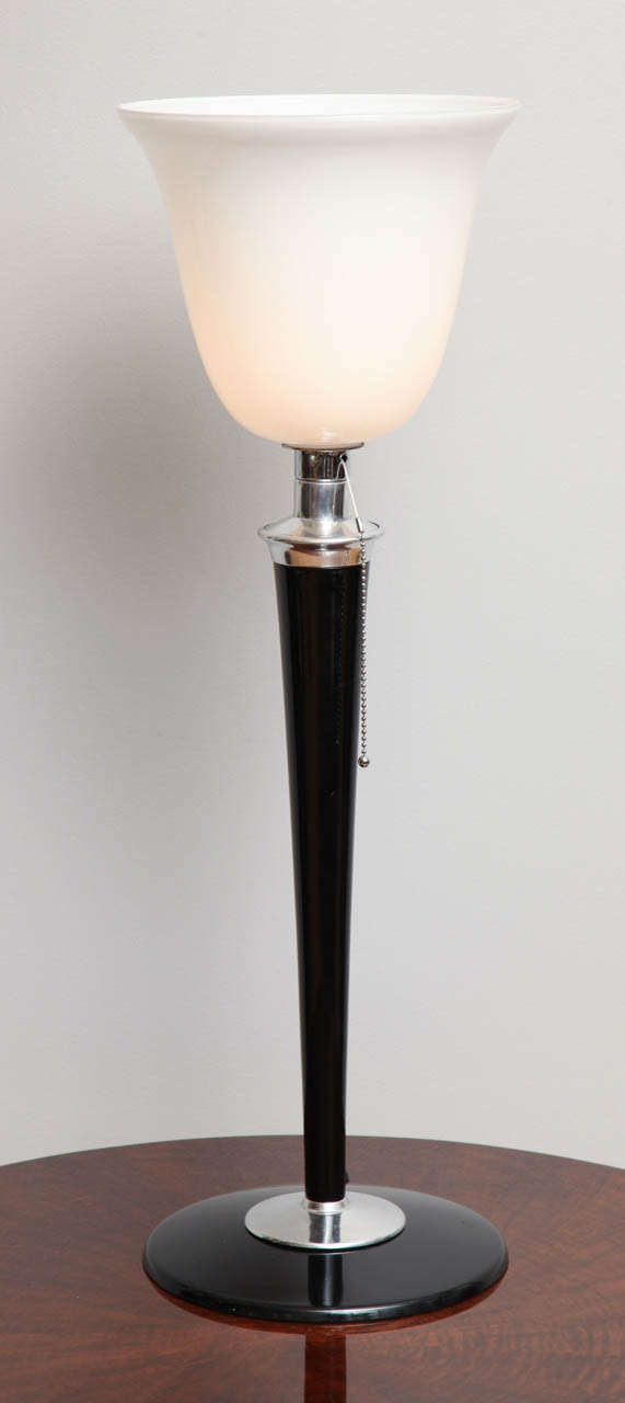 A pair of Art Deco table lamps.