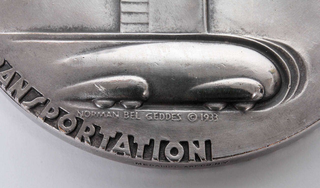 Norman Bel Geddes Art Deco Streamline Medal 25th anniversary of GM 1933 In Excellent Condition For Sale In New York, NY