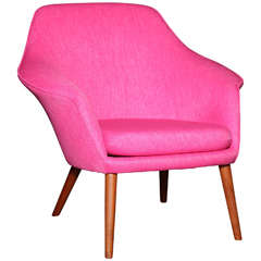 Pink Shell or Womb Chair by Hans Olsen
