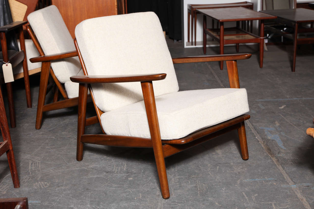 Scandinavian Modern Hans Wegner Armchairs by Getama (attributed)