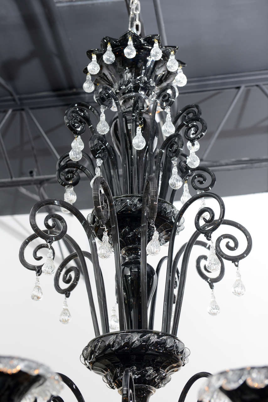 Italian Monumental Venetian Black and Clear Glass 12-Arm Chandelier, Murano