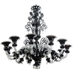 Monumental Venetian Black and Clear Glass 12-Arm Chandelier, Murano