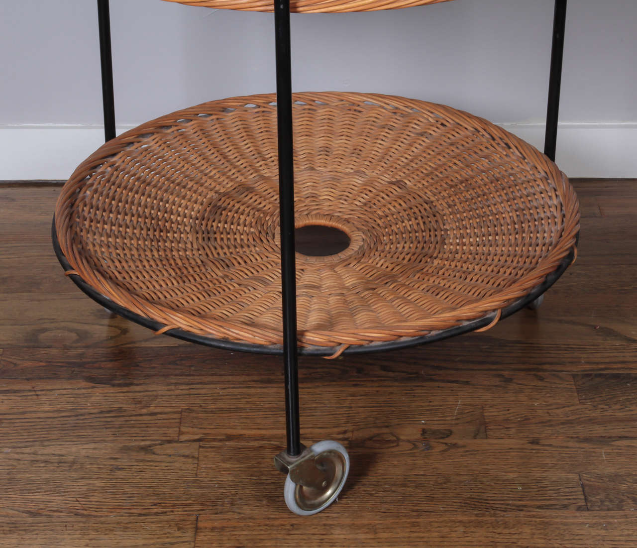 1950s Iron and Wicker Tea Cart In Excellent Condition In New York, NY