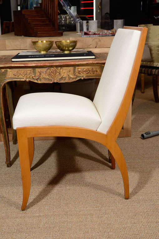 Contemporary Pair of Modern Oak Dining Chairs For Sale