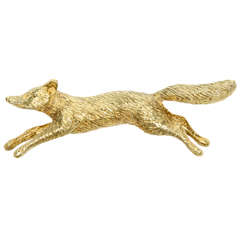 Retro Gold Fox Pin by Crossroads of Sport