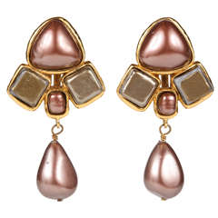 Chanel Pearlized Ear Clips 10