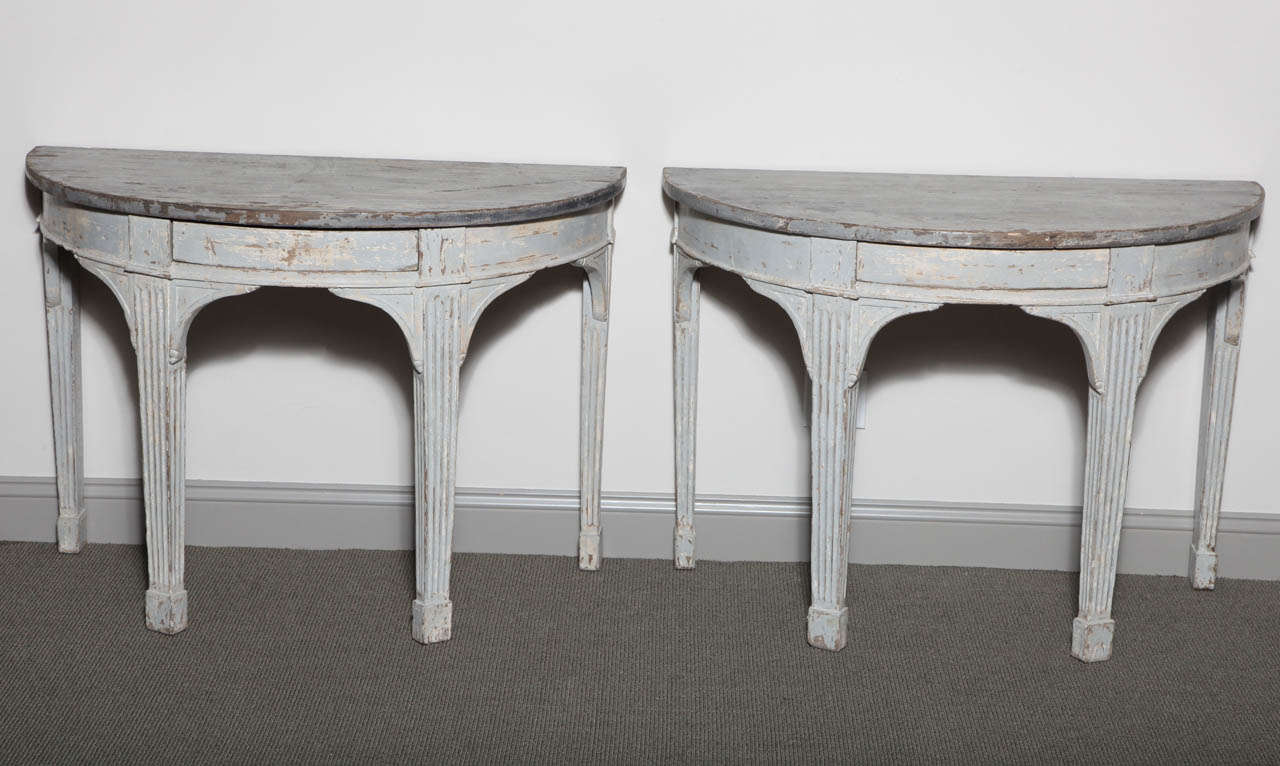 Swedish Gustavian Style Dining Table For Sale