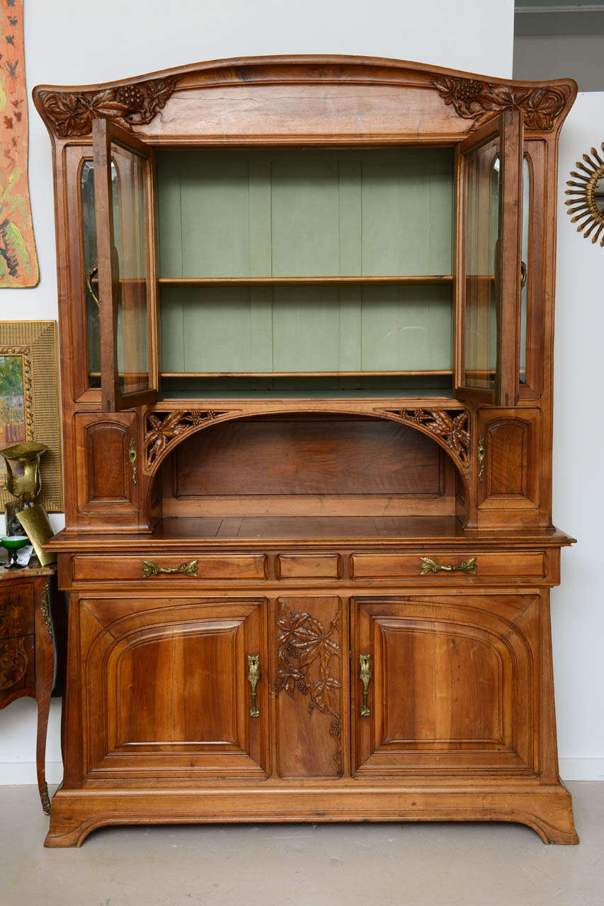 19th Century French Art Nouveau Cabinet