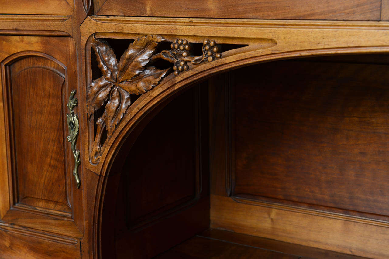French Art Nouveau Cabinet 3