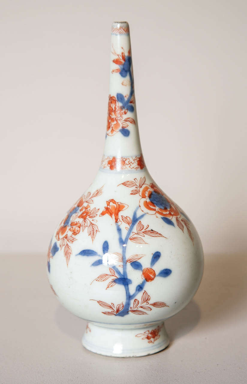 18th Century and Earlier Pair of Chinese Imari Rosewater Sprinklers, 18th Century For Sale