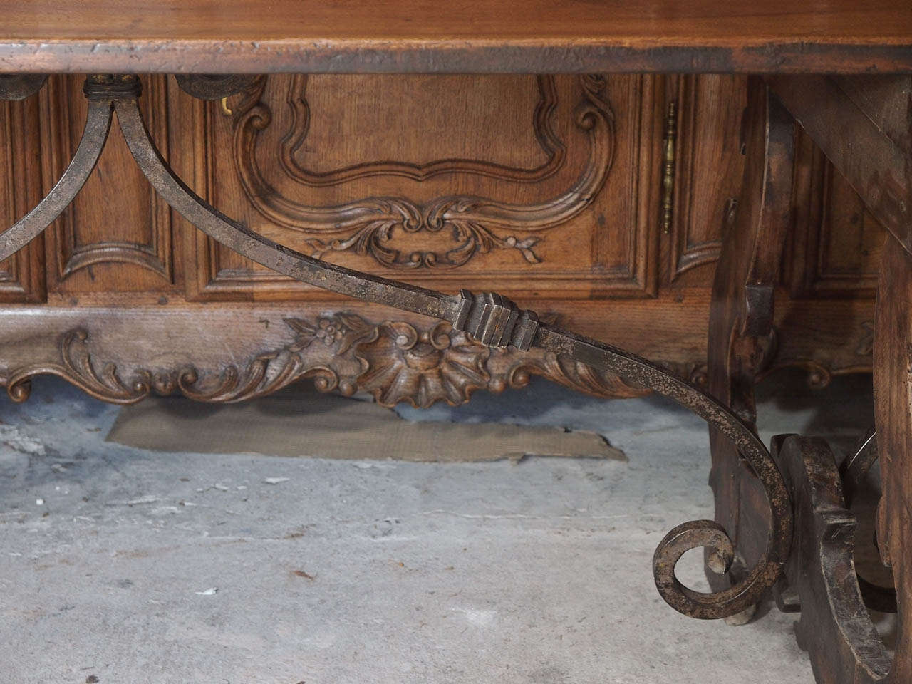 19th Century Italian Fruitwood Table with Iron Stretchers For Sale 1