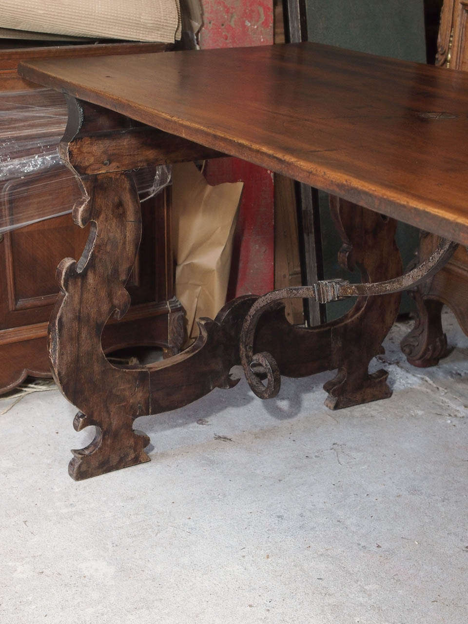 19th Century Italian Fruitwood Table with Iron Stretchers For Sale 2