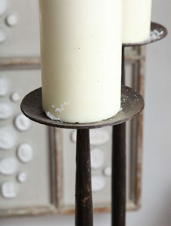 Candelabro in ferro In condizioni ottime in vendita a Washington, DC