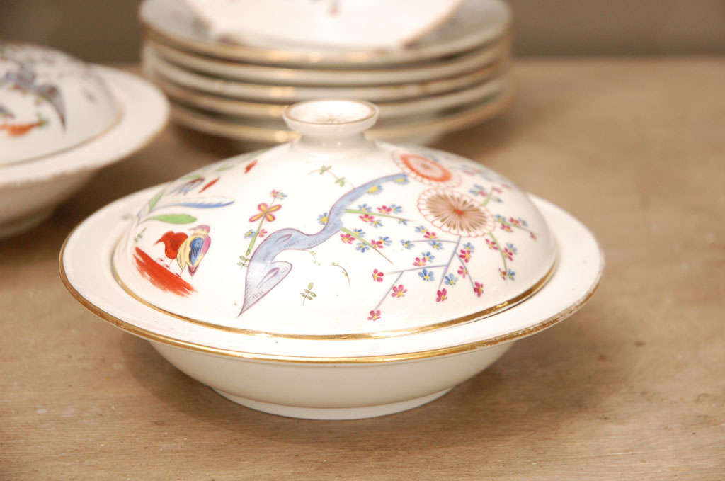 19th Century An English Soft Paste Porcelain Breakfast Set in the Kakiemon Style