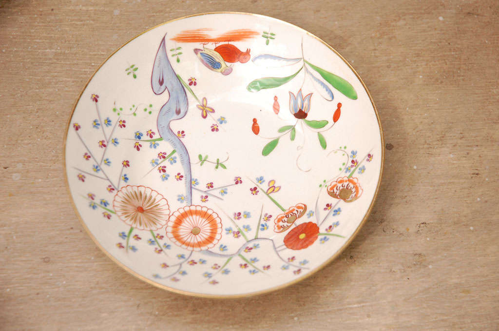 An English Soft Paste Porcelain Breakfast Set in the Kakiemon Style 1
