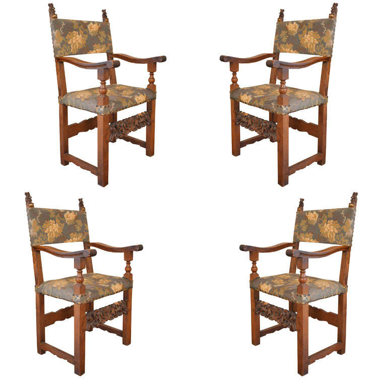 Set of Four Armchairs from Genova, 17th Century For Sale