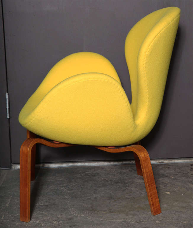 Danish Swan Chair with Wooden Legs by Arne Jacobsen