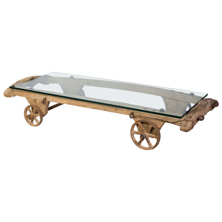 Grand chariot de table basse sur roues en vente