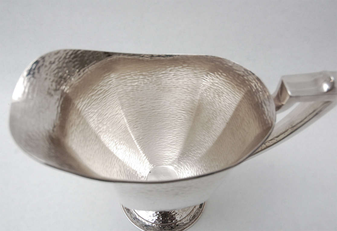 Hammered Silver Plate Pitcher by W.M. Mounts In Excellent Condition In Palm Desert, CA