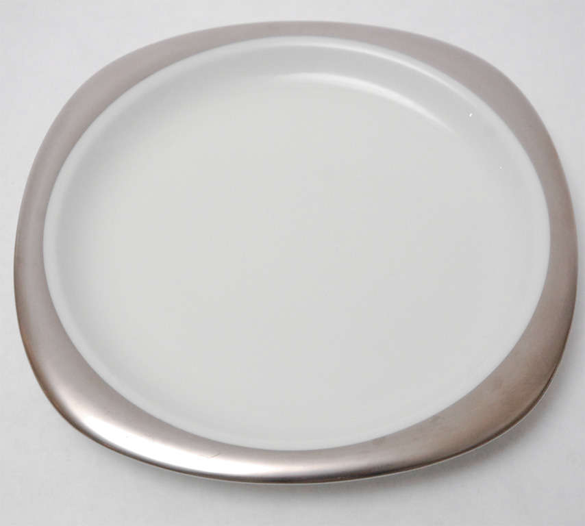 Service for Eight 100th Anniversary Dinnerware by Rosenthal Studio-Line In Excellent Condition In Palm Desert, CA