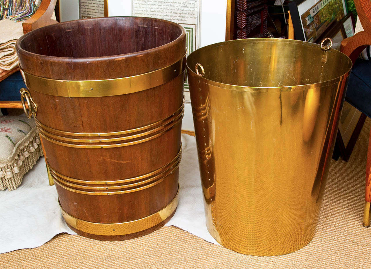 Immense George III Style Brass Bound Wood Bucket with Brass Liner In Excellent Condition In Mt Kisco, NY