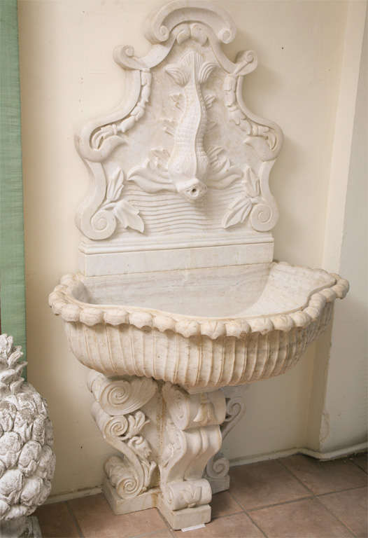 Beautifully carved  wall fountain ,made of three parts<br />
Great for outside garden or even inside big estate
