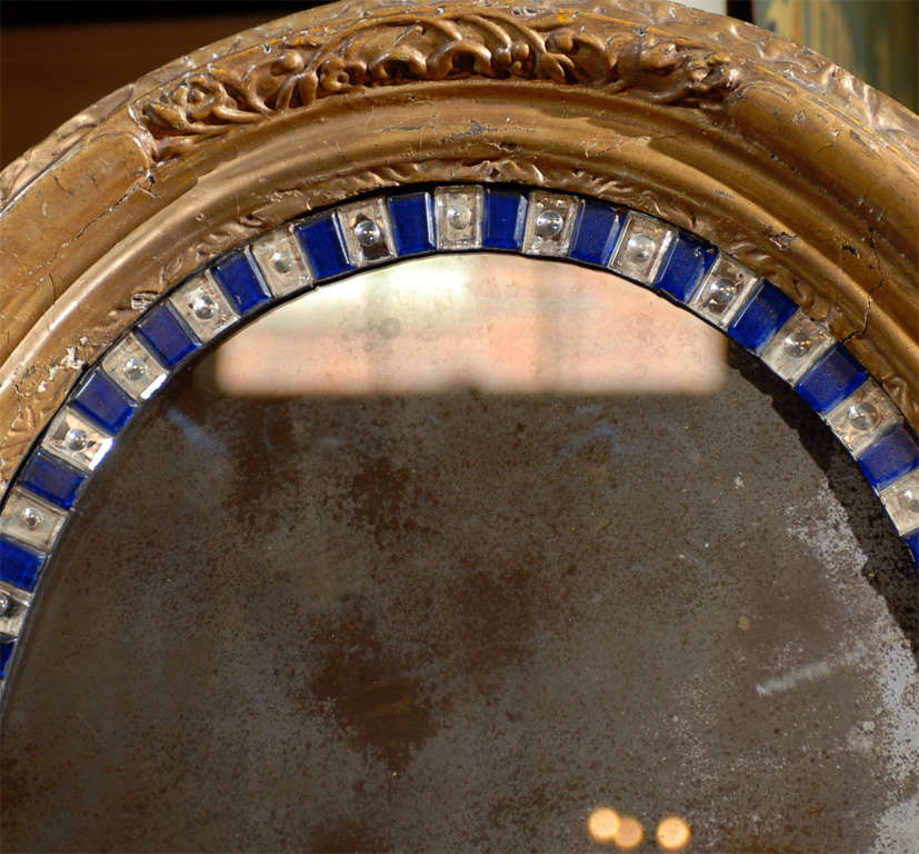 Oval 19th Century Irish Mirror with Giltwood Frame and Blue Cut Glass Accents In Good Condition In Atlanta, GA