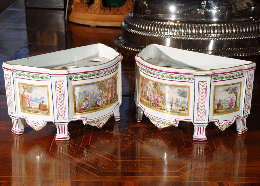 Pair of early 19th century French porcelain demi-lune bulb pots, possibly from Villiers. Hand painted reserve panels