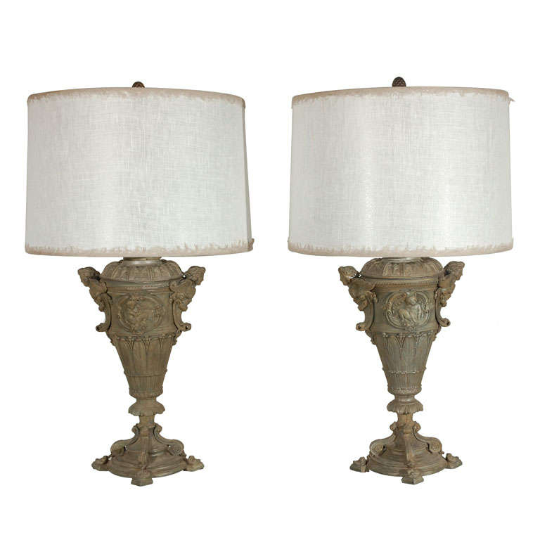 Pair of French antique Lamps For Sale