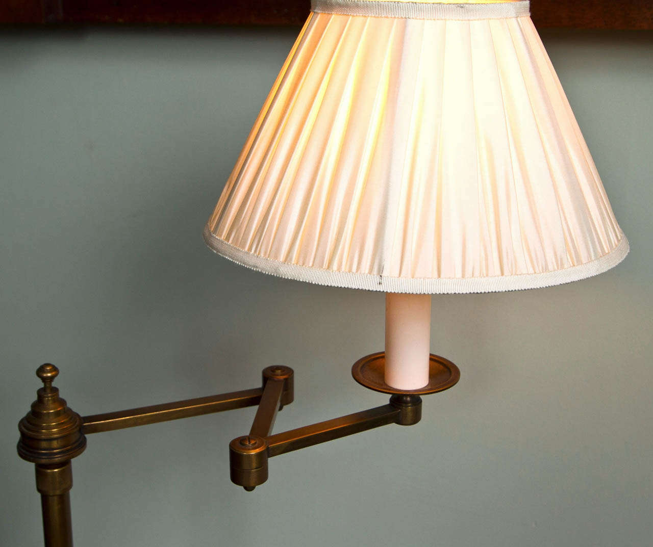 Classic French Standing Lamps In Good Condition In Westport, CT
