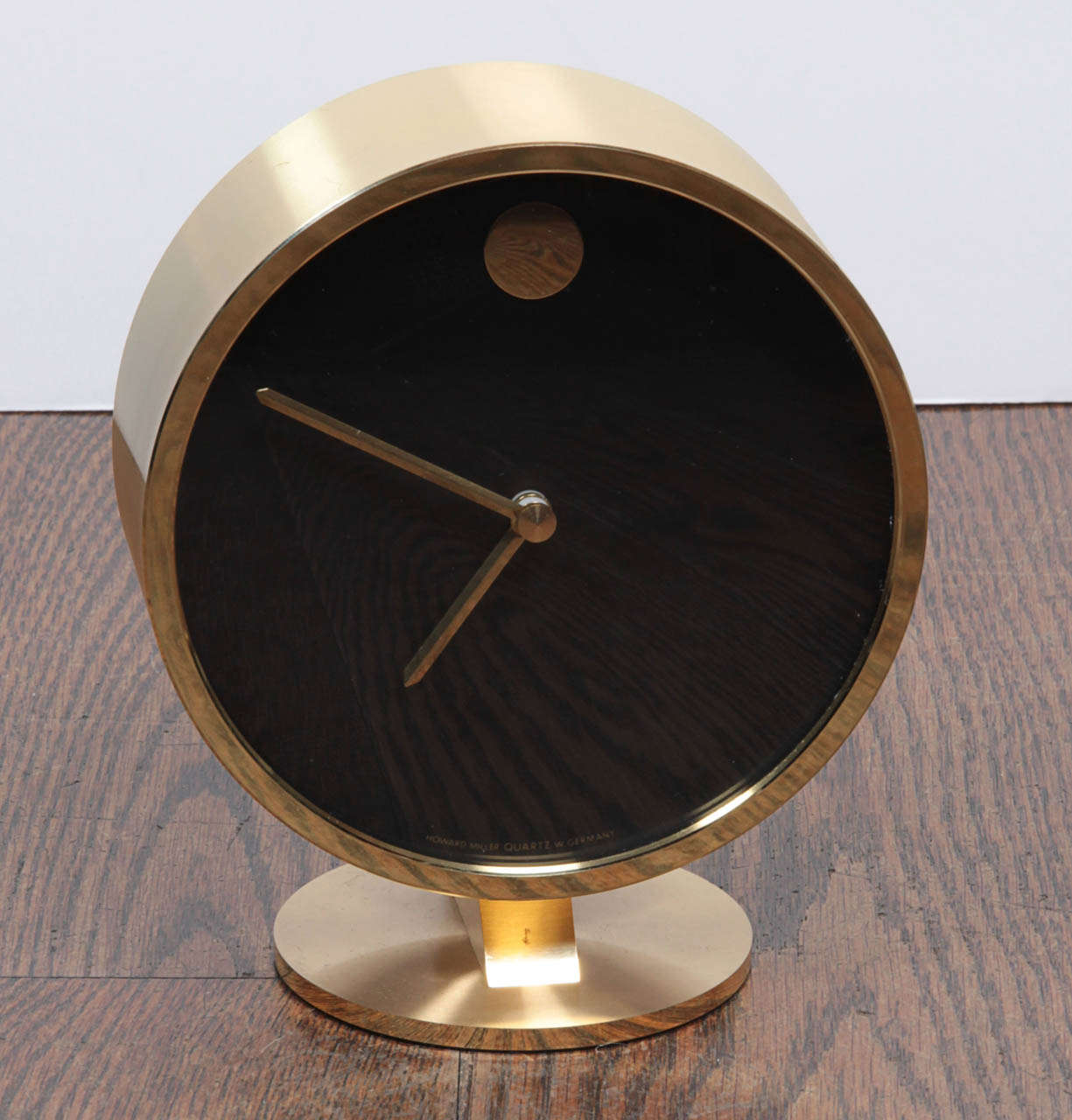 Gorgeous Brass Midcentury Desk Clock In Excellent Condition In New York, NY