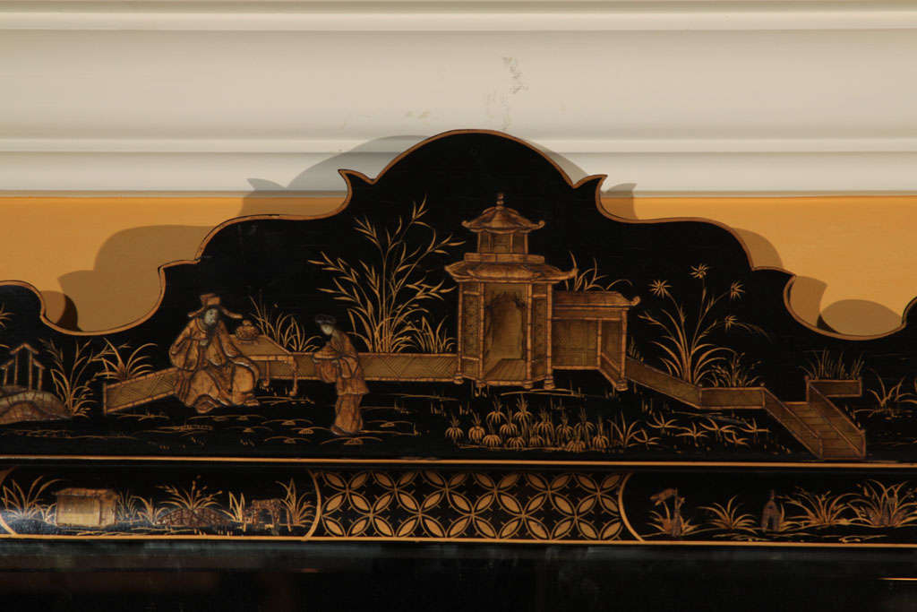 20th Century A turn of the century chinoiserie mirror For Sale