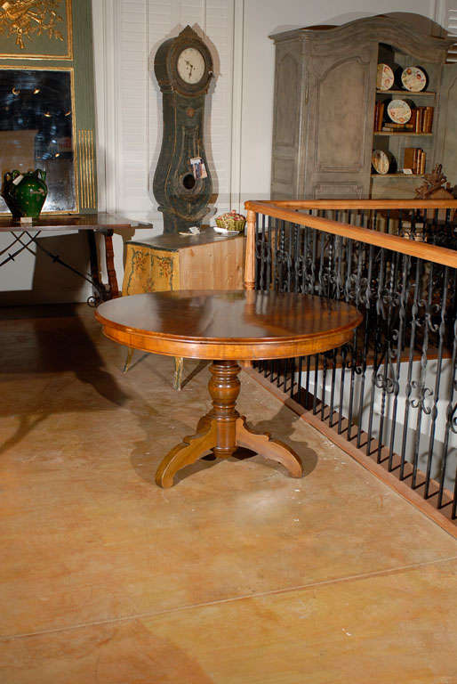 French Round Walnut Pedestal Table 1