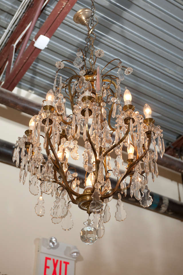 19th Century Louis XV Style Bronze and Crystal Chandelier In Excellent Condition For Sale In Oakville, ON