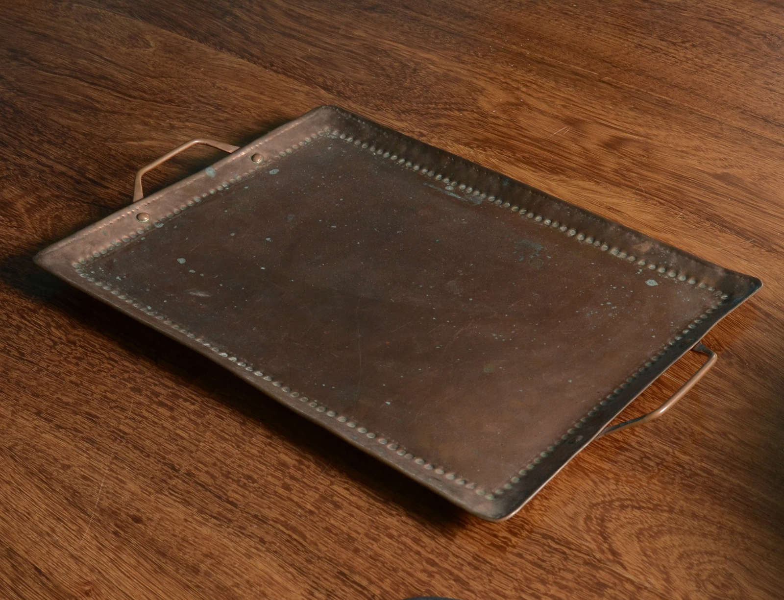  English Arts & Crafts Copper Tray, Design:  John Pearson In Good Condition For Sale In Southampton, NY
