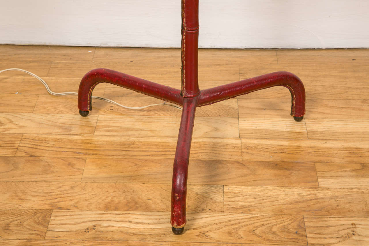 1950s Jacques Adnet Floor Lamp Covered with Bordeaux Red Leather In Good Condition In Paris, FR