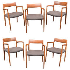 Set of Six Moller Model 53 Dining Chairs