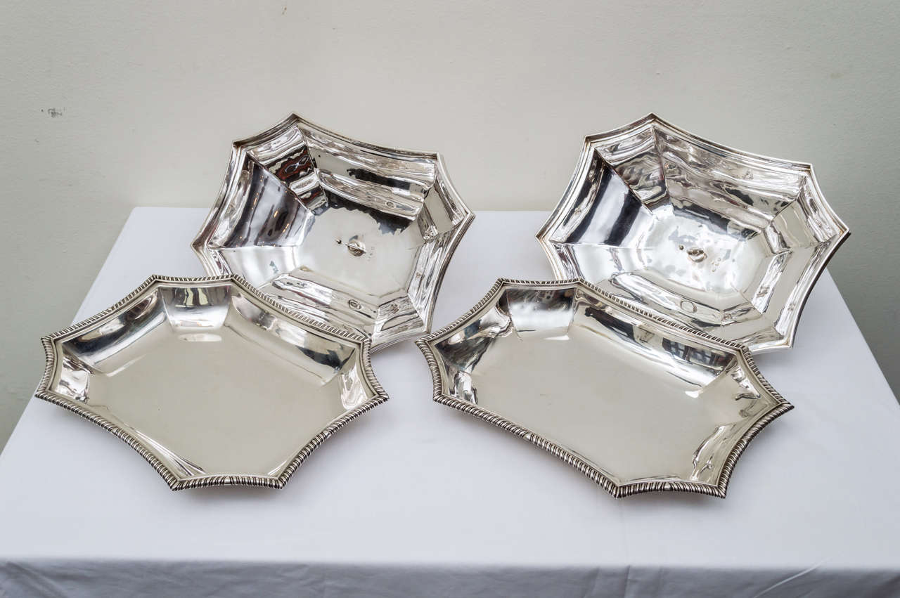 Early 19th Century Georgian Sterling Silver Covered Dishes with Armorials, Pair For Sale 3