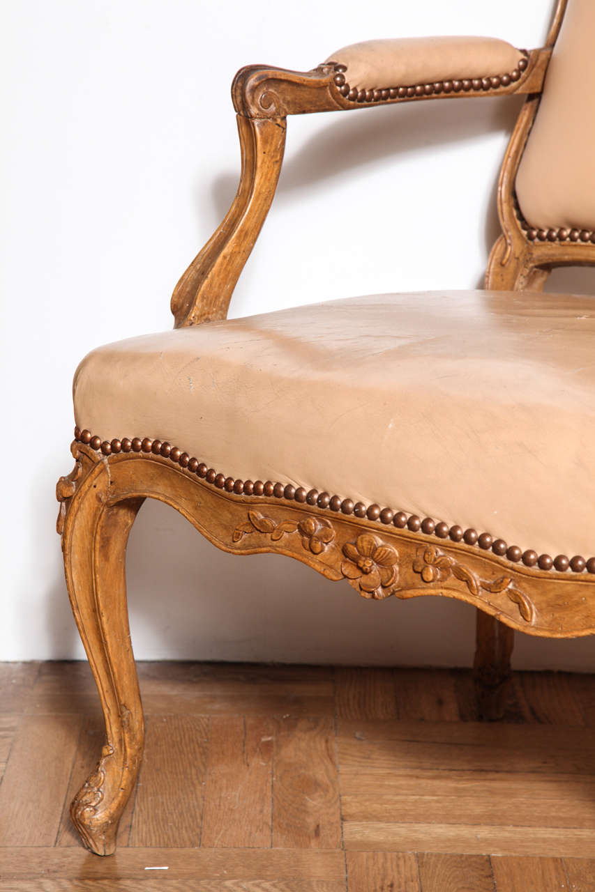 Mid-18th Century A Pair of Louis XV Carved Beechwood Fauteuils. France c. 1750 For Sale