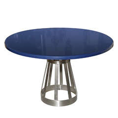 Attractive Modern Dining Table